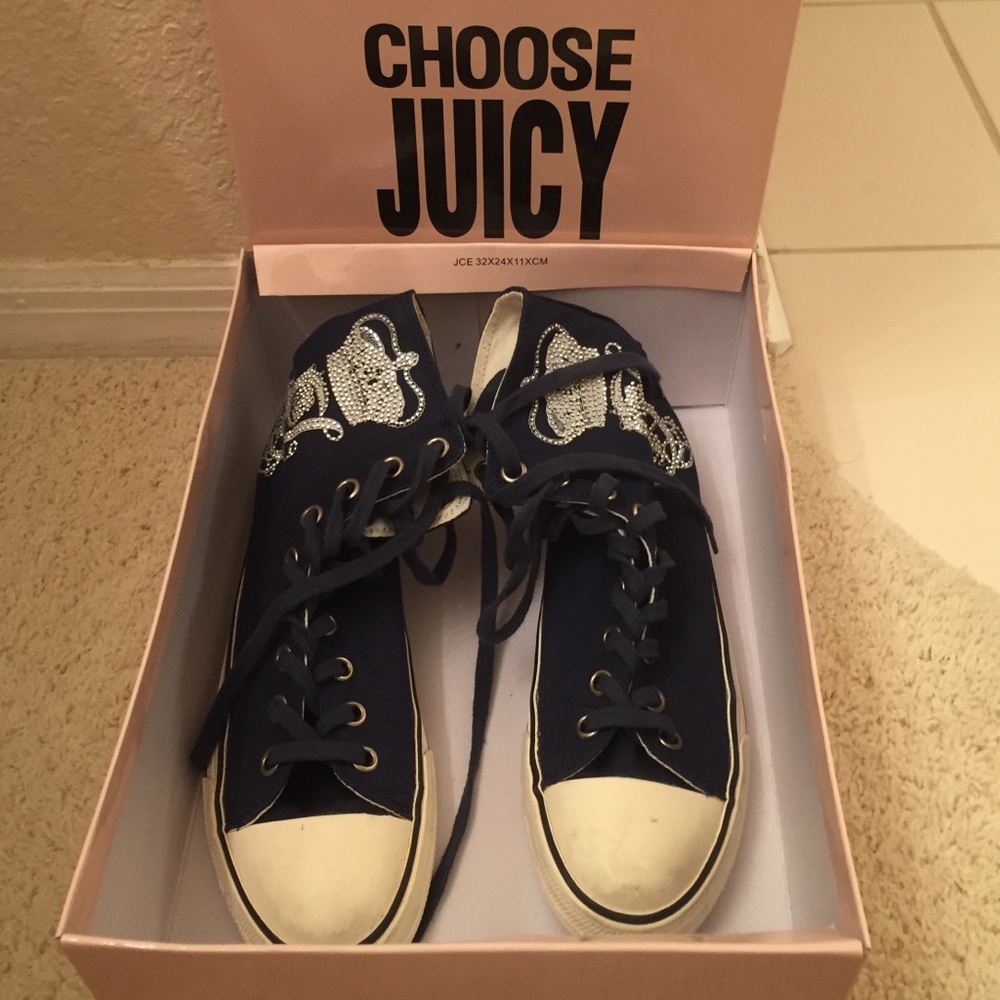 ✨Juicy Couture High Top Sneakers Navy Blue ✨